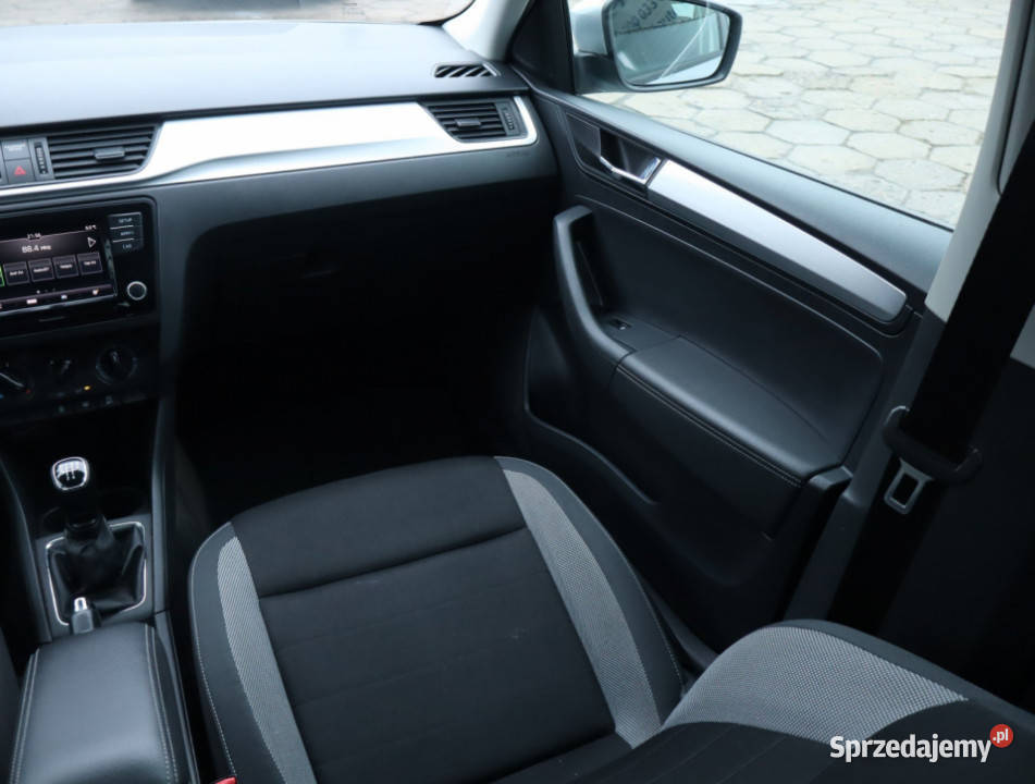 Skoda Rapid Spaceback 10 TSI Łódź sprzedam