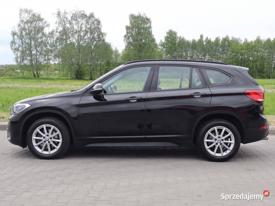 BMW X1 sDrive18i światła do jazdy dziennej mazowieckie Piaseczno