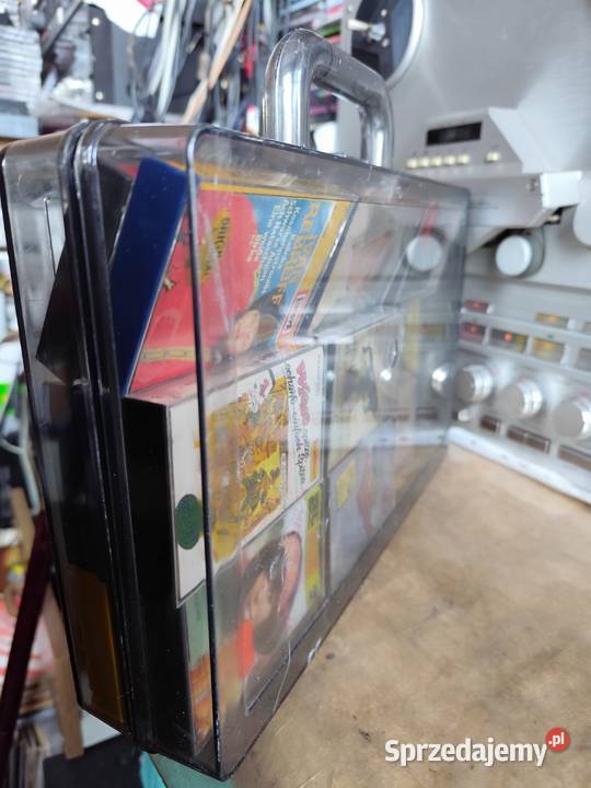 palstikowy pojemnikwalizka na kasety Stargard