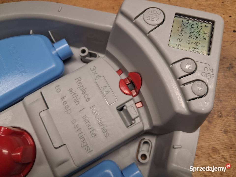 Podajnik karmy kotów dolnośląskie Wrocław sprzedam