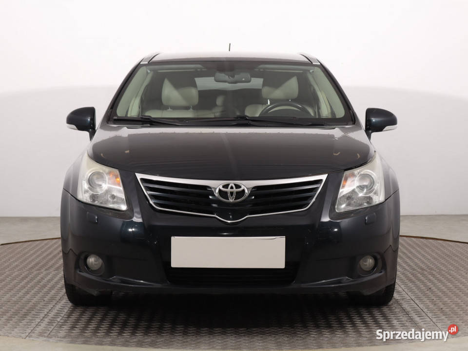 Toyota Avensis 22 D4D Rok produkcji 2011 Samochody osobowe Katowice