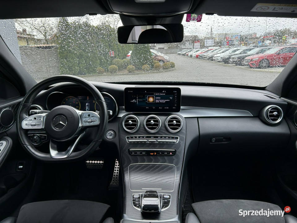 Mercedes C 180 Lift pakiet AMG alcantara vitrual 1597cm3 Żory