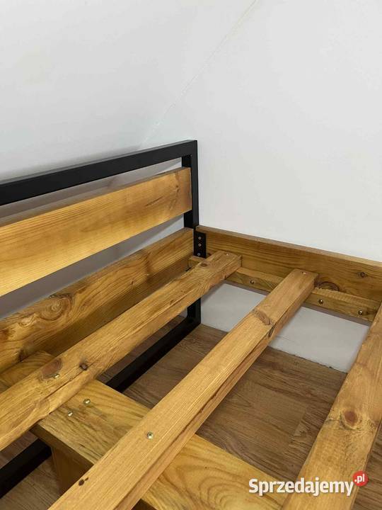 Łóżko drewniane LOFT 140cm