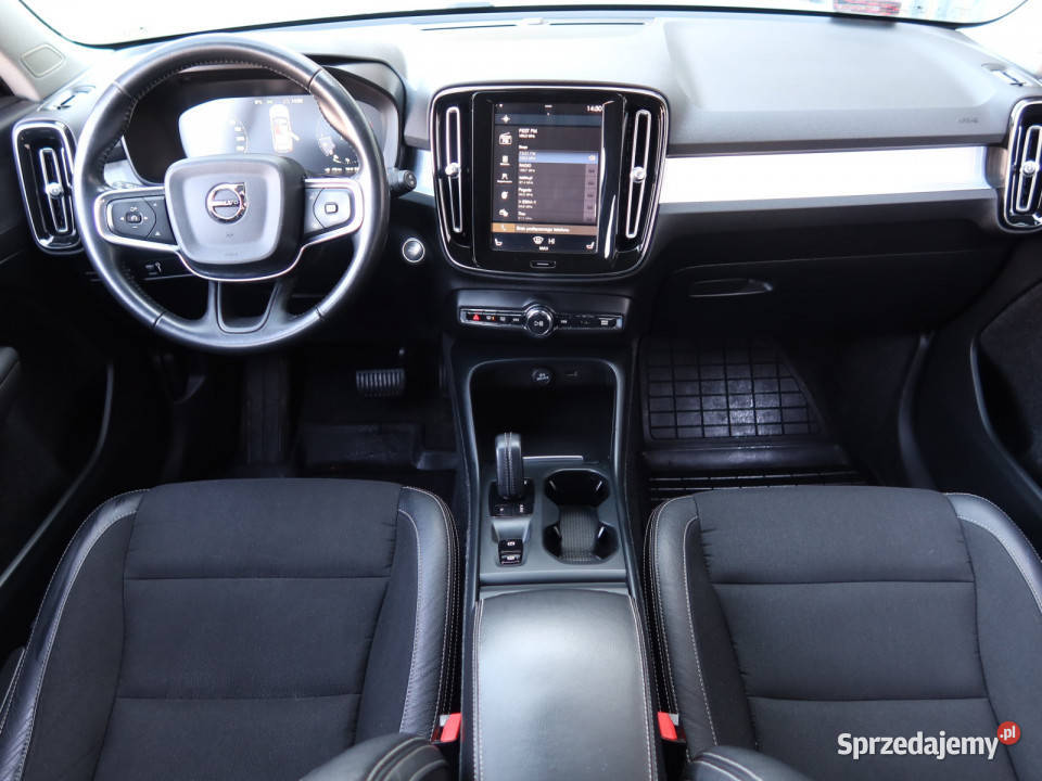 Volvo XC40 D4 AWD Katowice