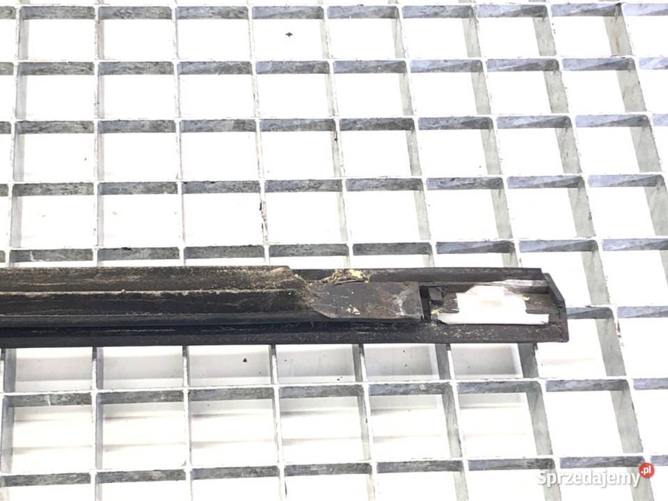 LISTWA ZGARNIAJĄCA TYŁ LEWA CHROM FORD MONDEO