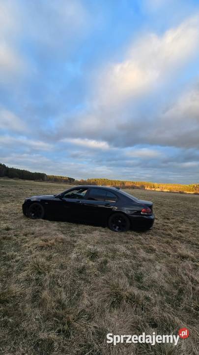Sprzedam BMW 7 30d uszkodzona jezdzi Rok produkcji 2004 Olsztyn