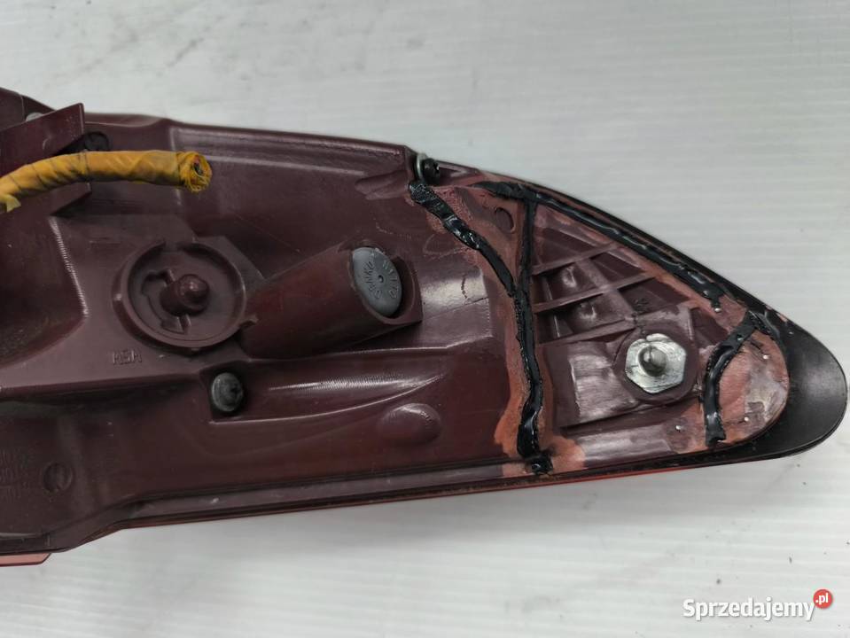 LAMPA PRAWY TYŁ INFINITY QX70 FXII 30D Części samochodowe