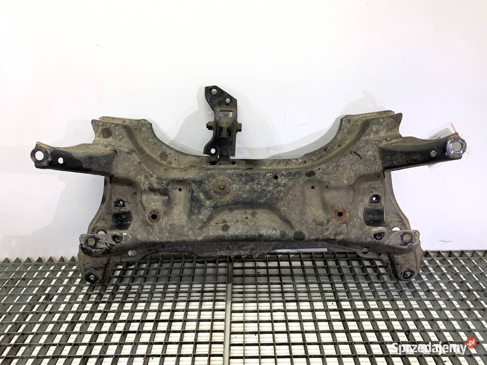 BELKA POD SILNIK TOYOTA YARIS II 13 100 SANKI