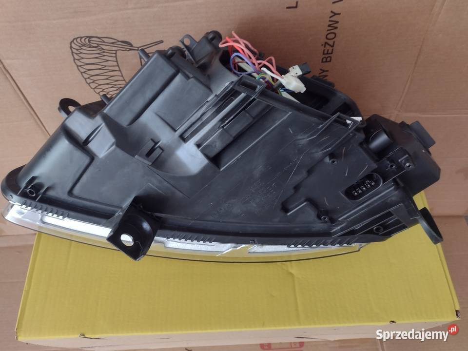 Lampa przód prawy Audi A6 C6 firmy Depo stan nie prawe małopolskie