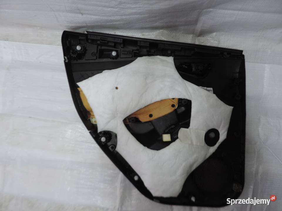 FORD FOCUS MK3 TAPICERKA BOCZEK DRZWI PRAWY TYŁ kujawsko-pomorskie