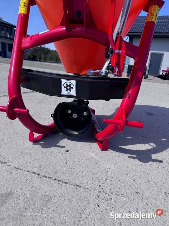 Rozsiewacz Dexwal nieuszkodzony Rozsiewacze nawozów Gdańsk sprzedam