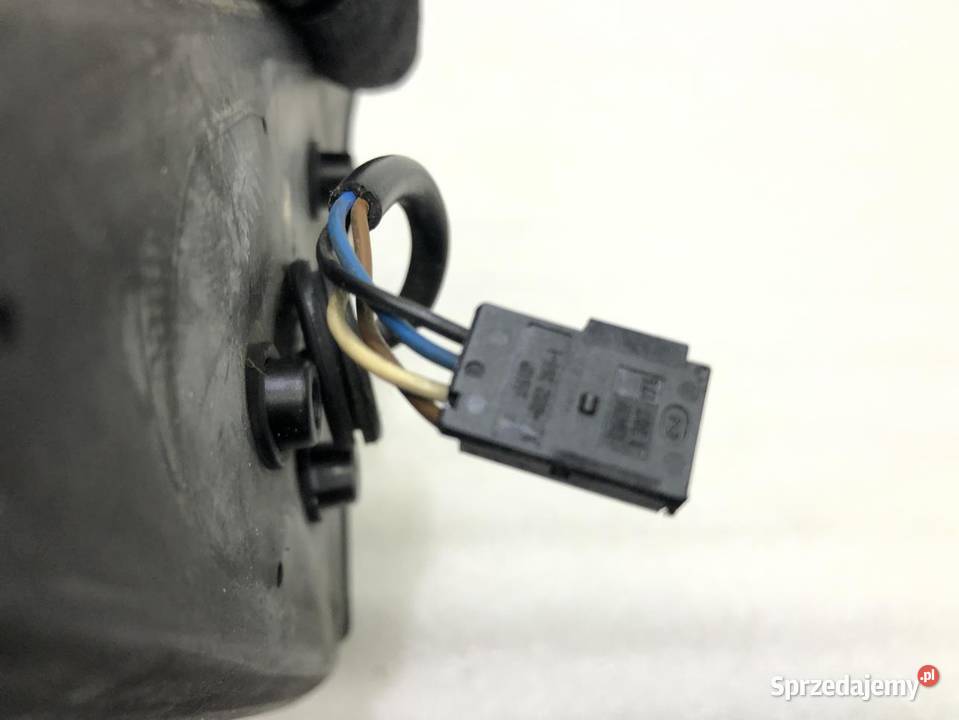LUSTERKO PRAWE BMW SERIA 3 E46 4PIN EU 9805 osobowe