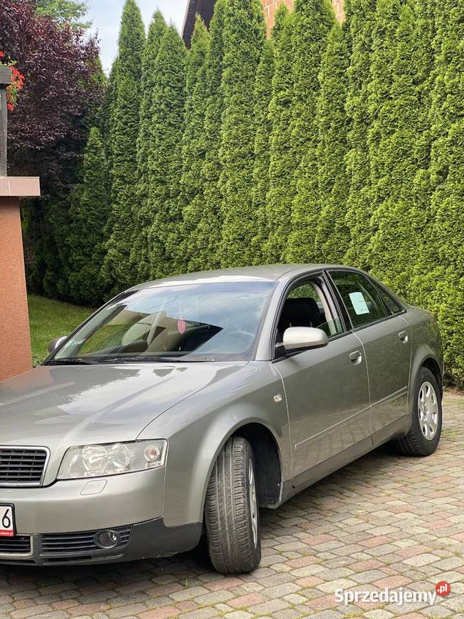 Audi A4 B6 srebrne 2002 przebieg 96000 automat podkarpackie