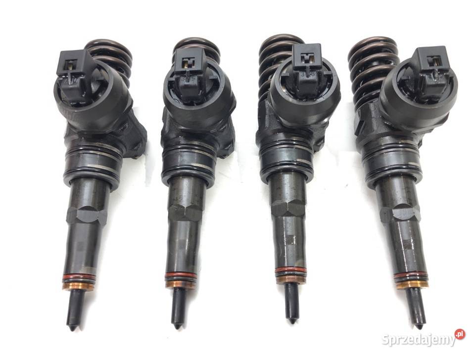 WTRYSKIWACZE KOMPLET VW PASSAT B6 038130079GX 19 osobowe Wtryskiwacze