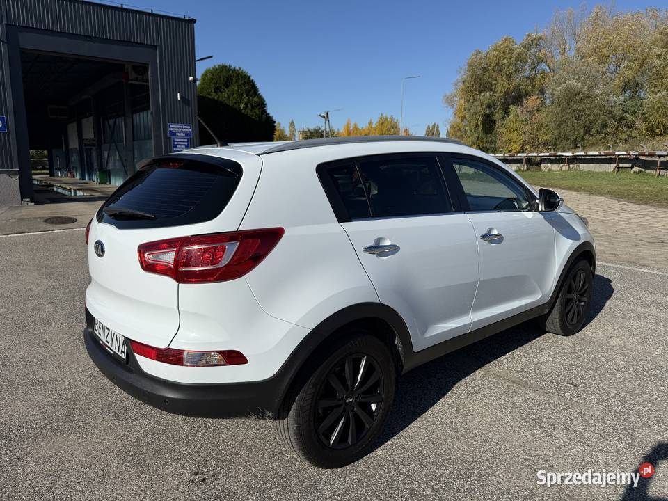 Kia Sportage 16 BENZYNA Klimatyzacja Nawigacja