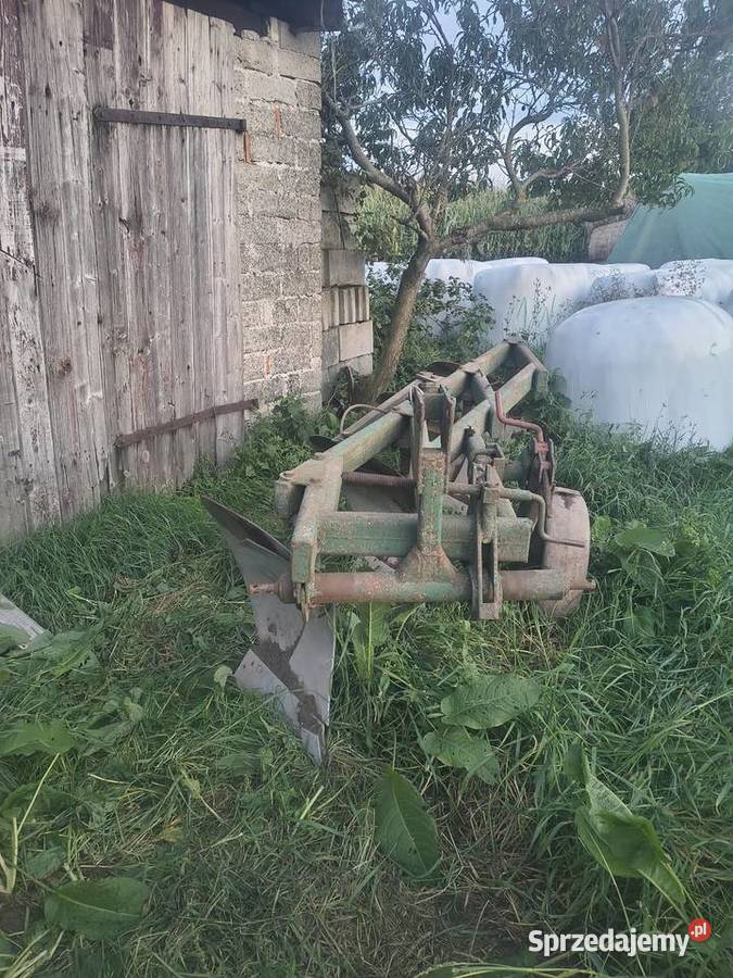 Sprzedam pług unia grudziąc 4 nieuszkodzony