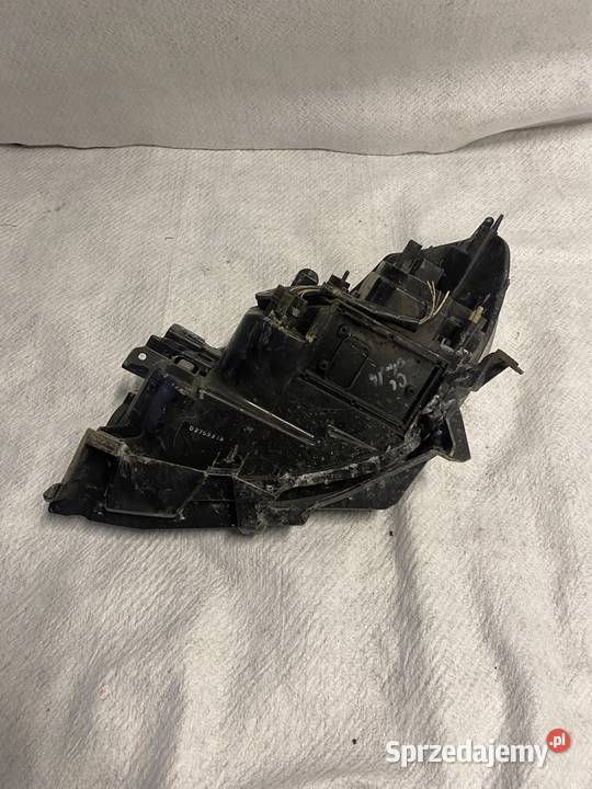 Lampa prawy przód Renault Clio III 0509 Jasienica
