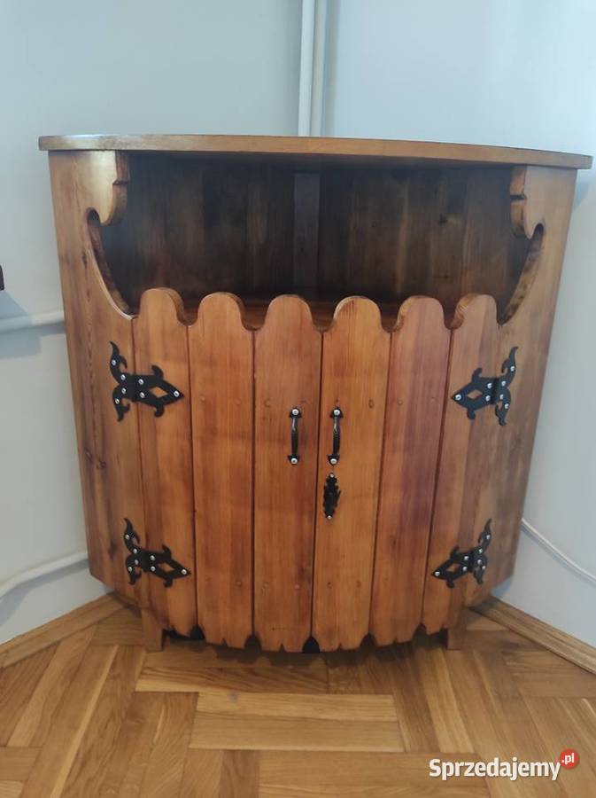 Barekkomoda drewniana z metalowymi okuciami Warszawa