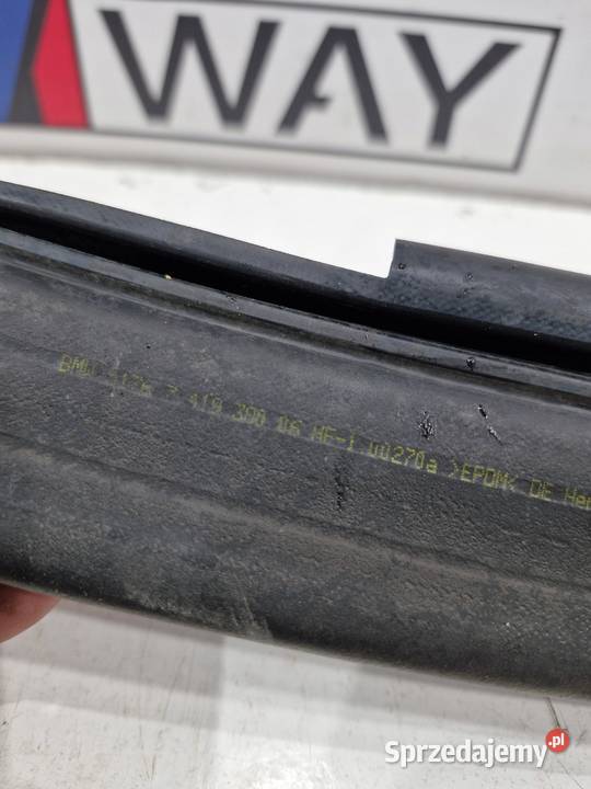 BMW G20 G21 USZCZELKA PODSZYBIA MASKI 7419380