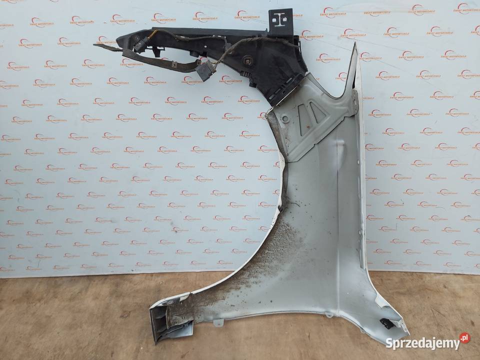 AUDI Q7 4L I LIFT 10r błotnik prawy przód 150