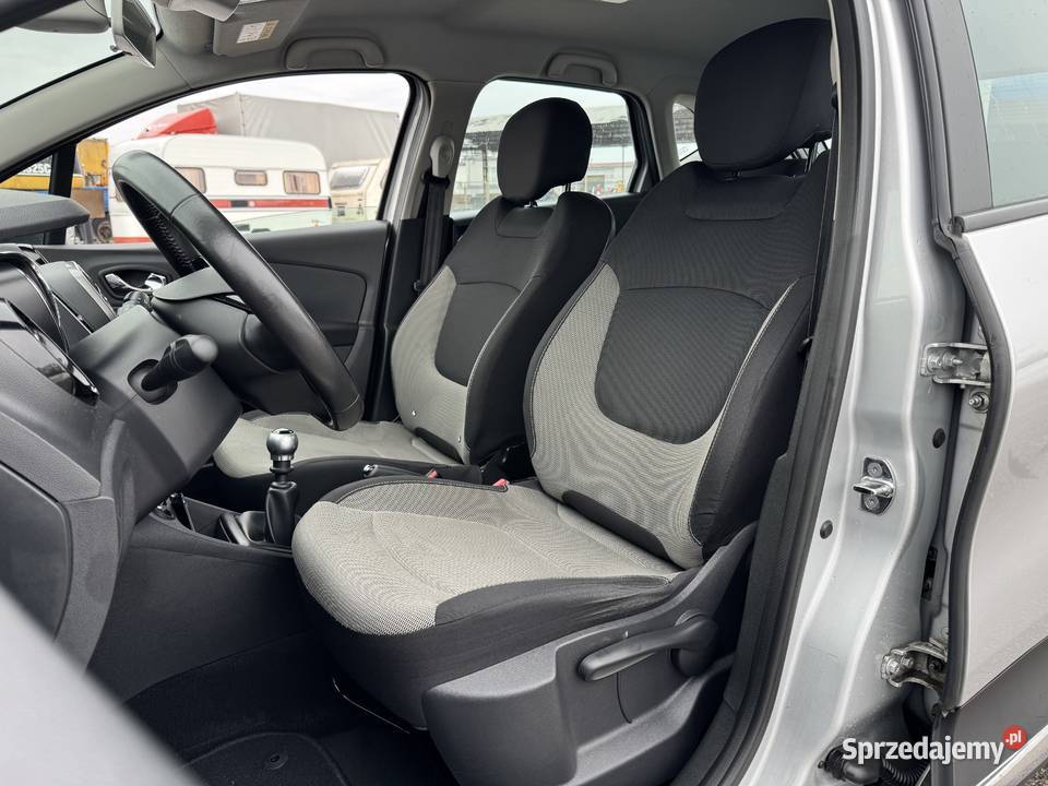 Renault Captur 12 BENZYNA Klimatronik Tempomat nawigacja Konin