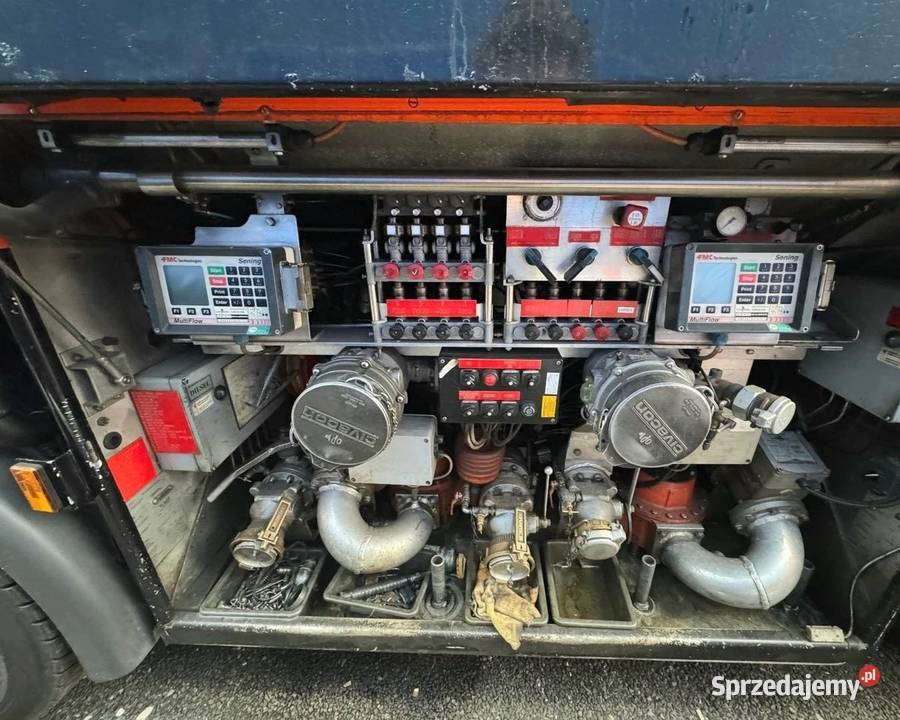 Cysterna do paliwa 8x2 Scania Cysterny Warszawa