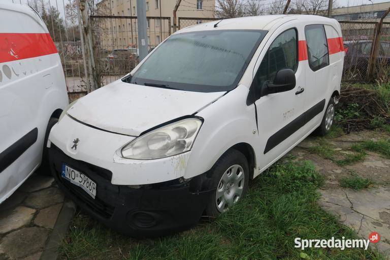 PEUGEOT PARTNER 2013 15600 ccm 75 Samochody dostawcze