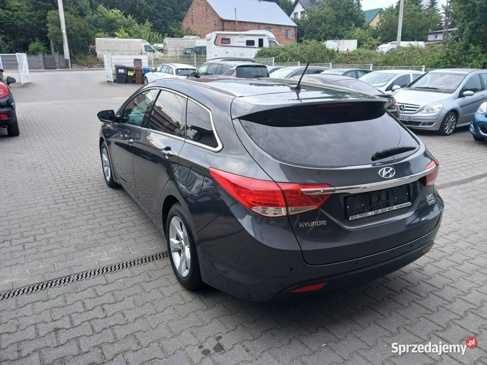 Hyundai i40 17 CRDI AUTOMAT alufelgi klimatronik elektryczne lusterka Gryfino sprzedam