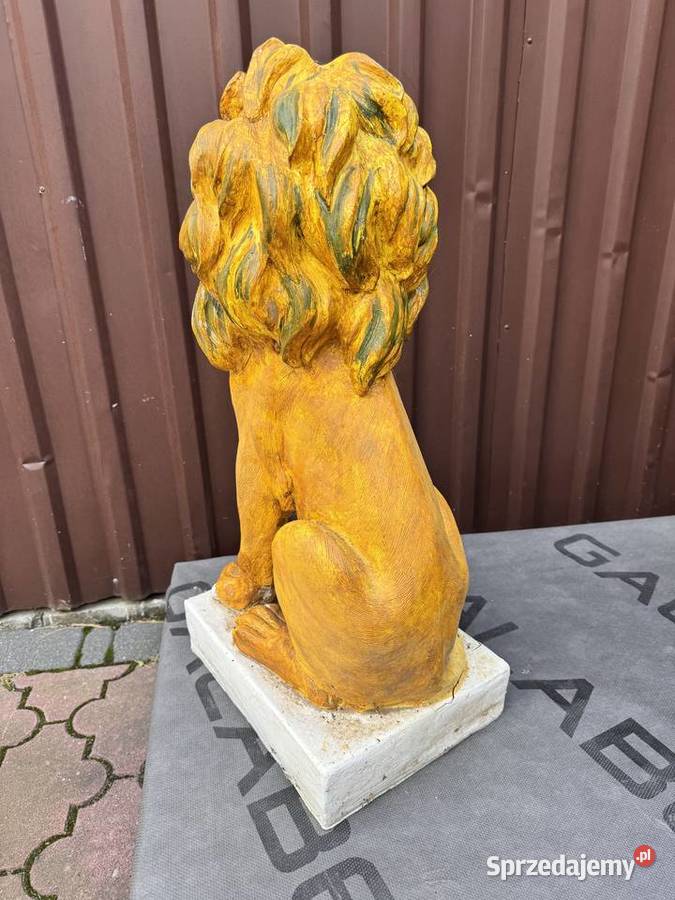 LEW figurka do ogrodu ozdoba rzeźba nie krasnal mazowieckie sprzedam