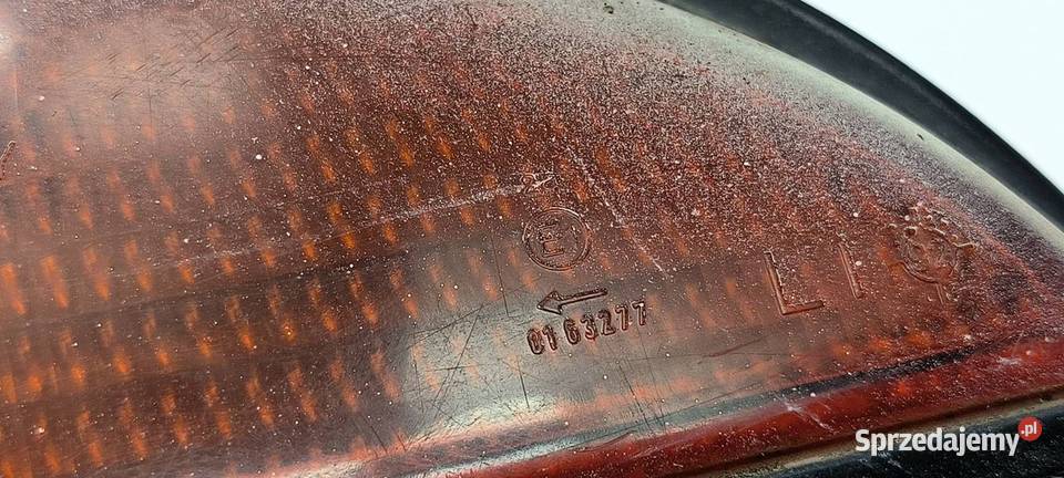 LAMPA LEWA TYŁ VOLKSWAGEN GOLF III 1H6945520 osobowe Lipno