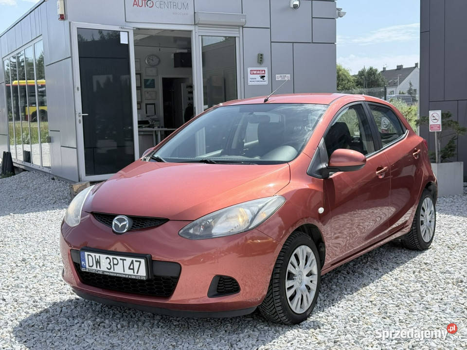 Mazda 2 13 16V MZR 2009 klimatyzacja Salon 117 dolnośląskie