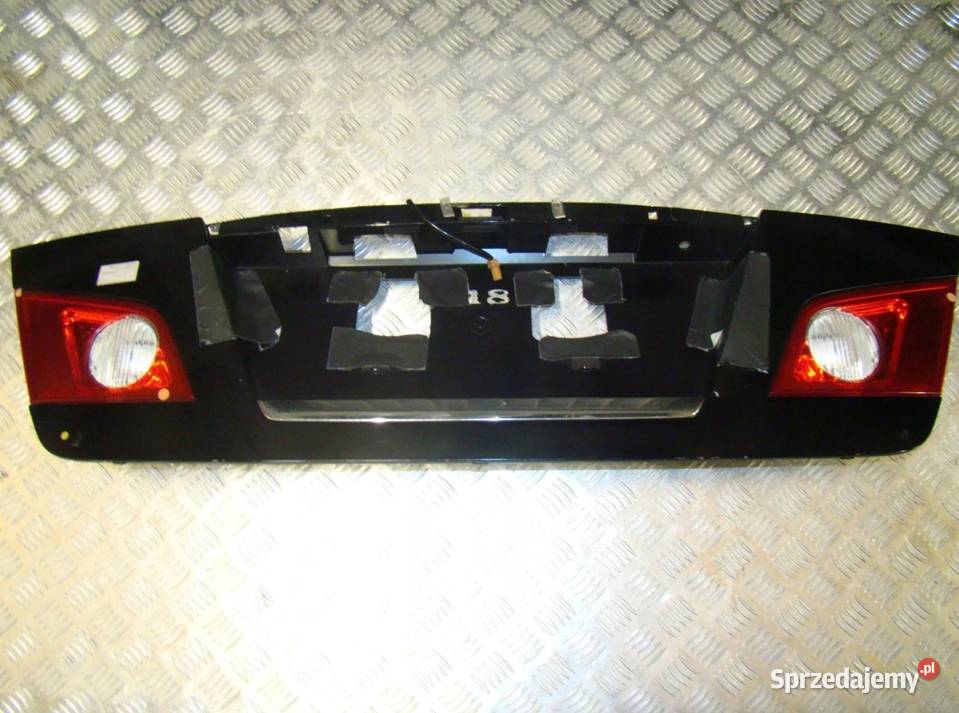 INFINITI M35 M35X BLENDA CHROM LAMPY KLAPY TYŁ Nowy Tomyśl
