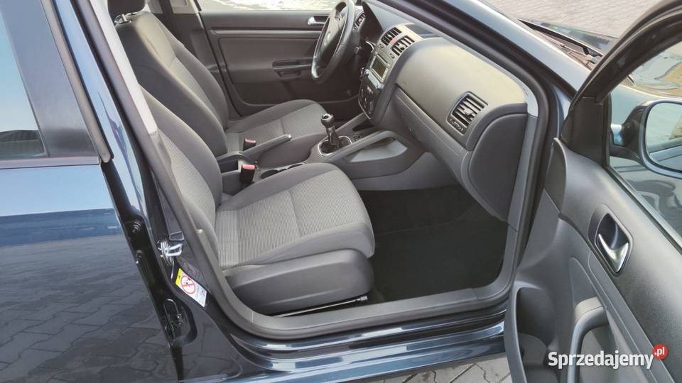 VW Golf 5 Kombi 16 LPG 2008 Oszczędny rodzinny Zwoleń