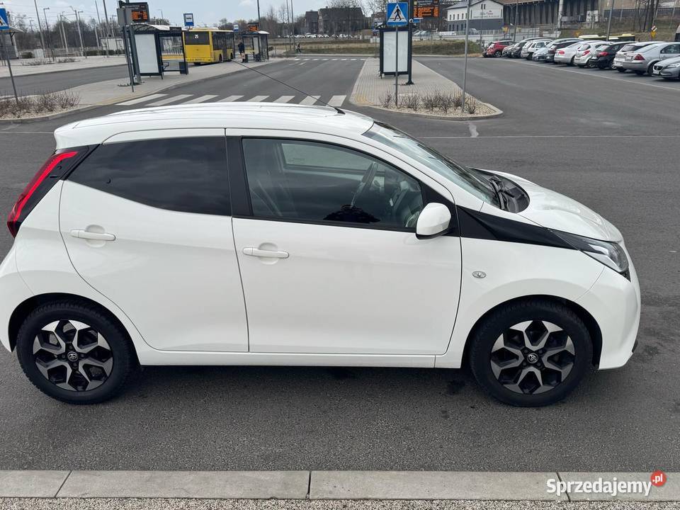 Toyota aygo 1 właściciel Polski salon Dąbrowa Górnicza