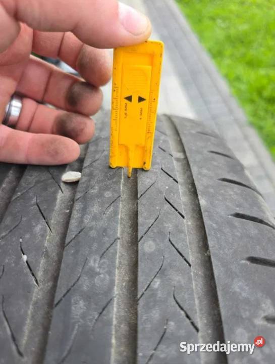 Felgi Aluminiowe z oponami Continental 21560R17 Andrychów