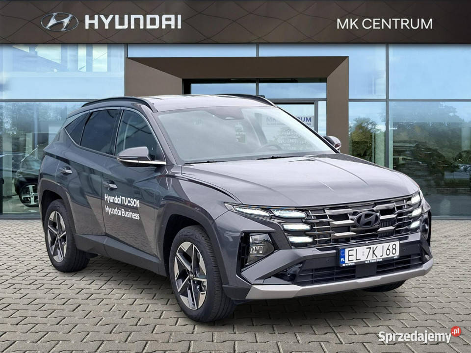 Hyundai Tucson 6MT 2WD 160 wersja Executive demo światła LED Piotrków Trybunalski