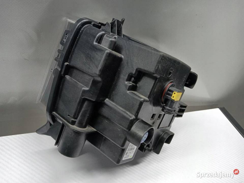 HALOGEN PRZÓD PRZEDNI PRAWY VW T CROSS 2GM941662 osobowe wielkopolskie