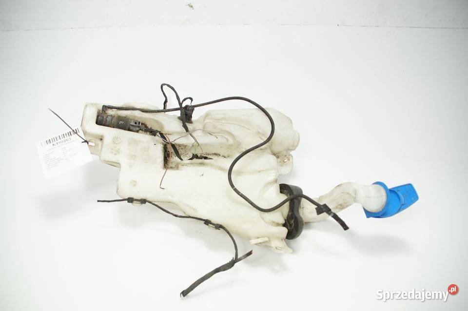 ZBIORNICZEK SPRYSKIWACZY AUDI A8 D3 LIFT Pozostałe Lipno