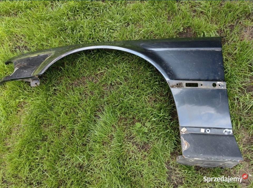 Błotnik lewy przód BMW E38