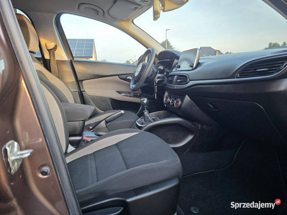 Fiat Tipo LOUNGE bezwypadkowy NOWY ROZRZĄD Czarnków