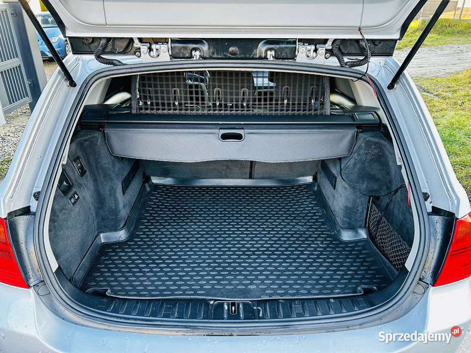 BMW 318i Touring stan serwisowany bezwypadkowy