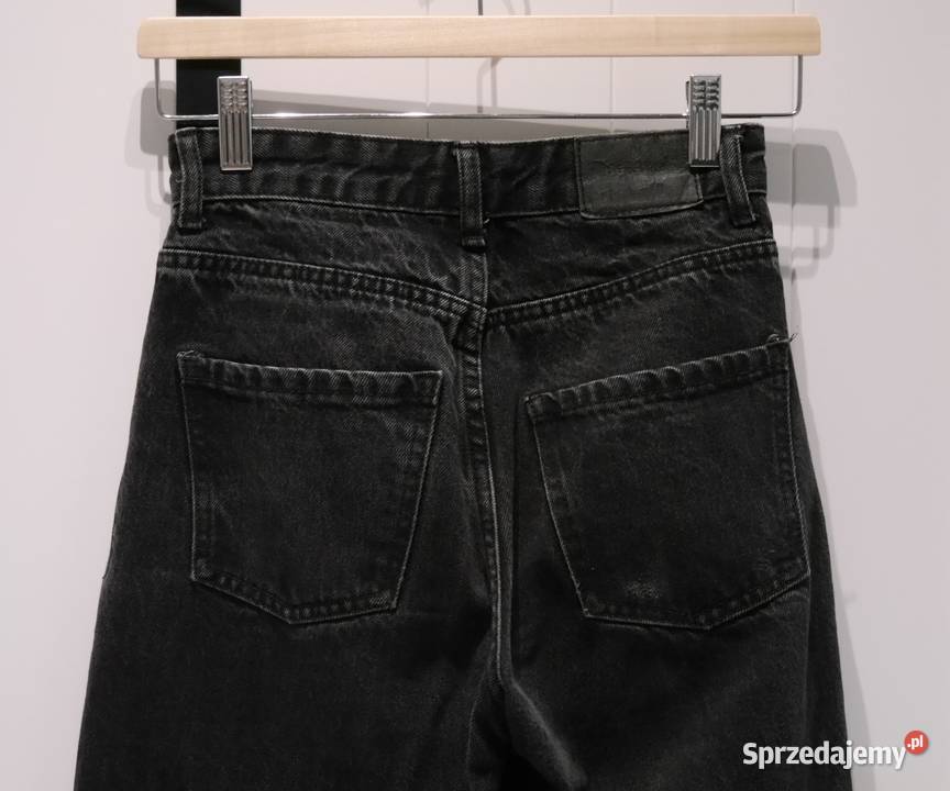 Bershka świetne spodnie dziury 32 XXS Wrocław