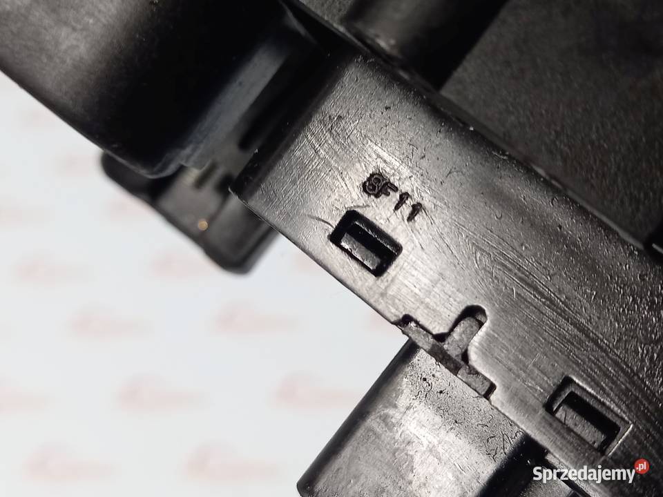 CHEVROLET CAPTIVA I 09r przełącznik zespolony osobowe