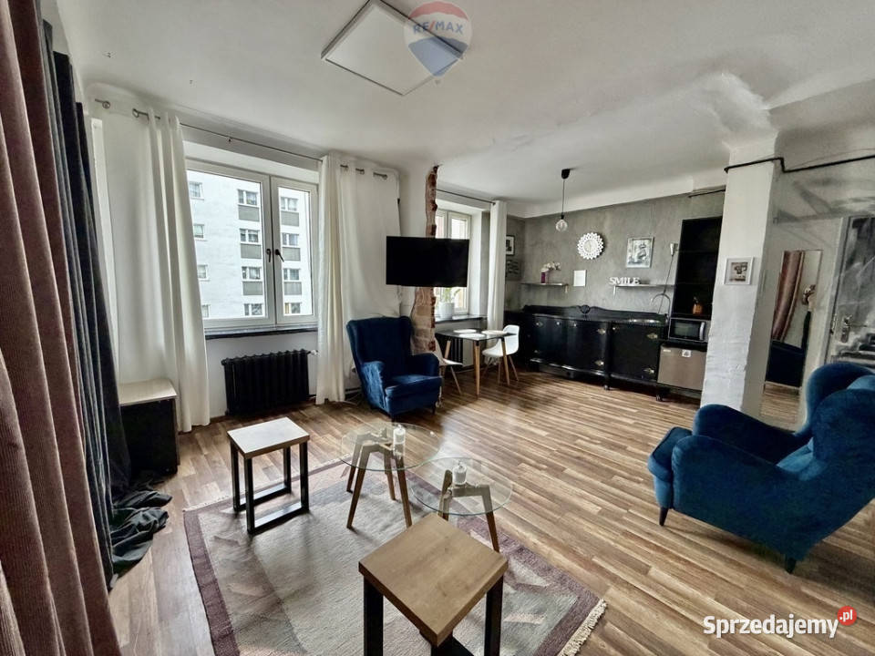 Super studio Verso Tower Chmielna