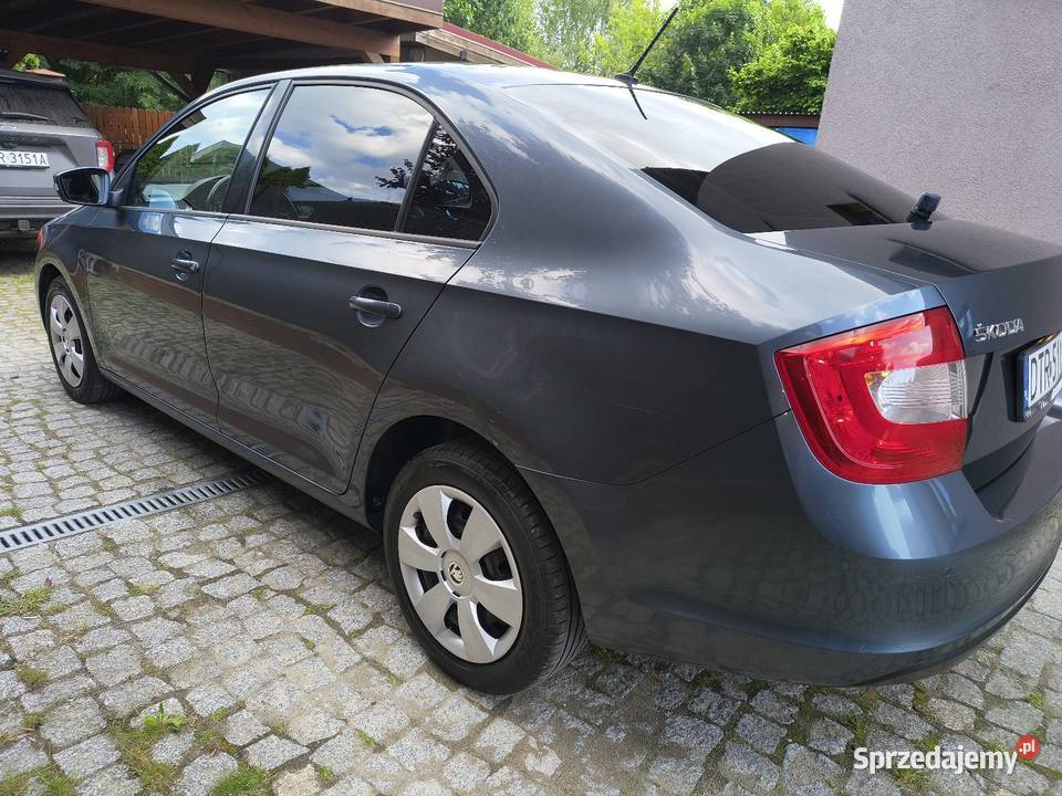 SKODA RAPID Polski salon pierwszy właściciel światła do jazdy dziennej Psary sprzedam