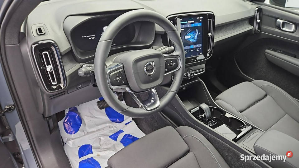 Volvo XC 40 BEV 73kWh P6 Recharge Core Z kamera cofania mazowieckie Warszawa