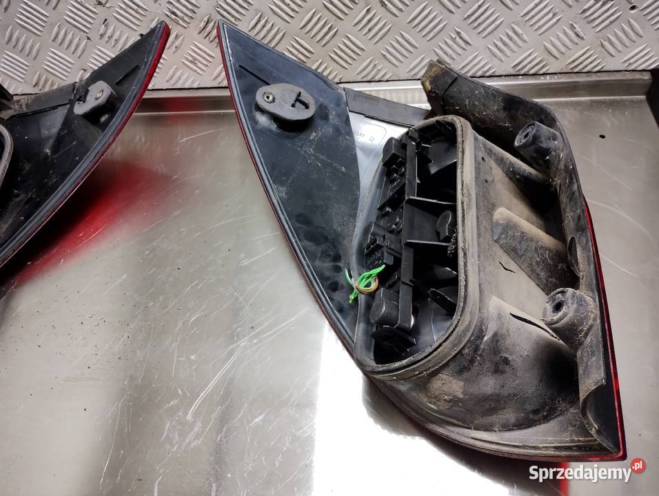 Lampa tył renault laguna 2 kombi Rok produkcji 2003 Płońsk sprzedam
