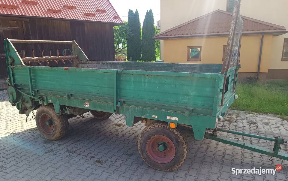 Rozrzutnik obornika dwuosiowy Szerzawy