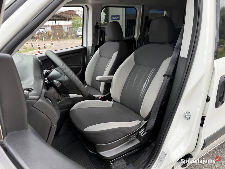 Fiat Doblo 14 BENZYNA Nawigacja Kamera Doblo wielkopolskie Konin