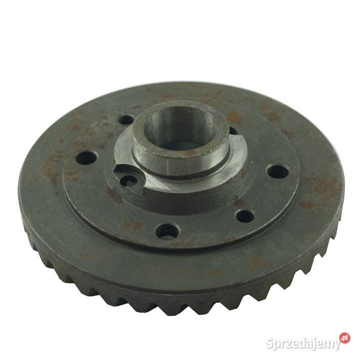 Wałek atakujący 6T20T koło talerzowe 37T Kubota Tajęcina